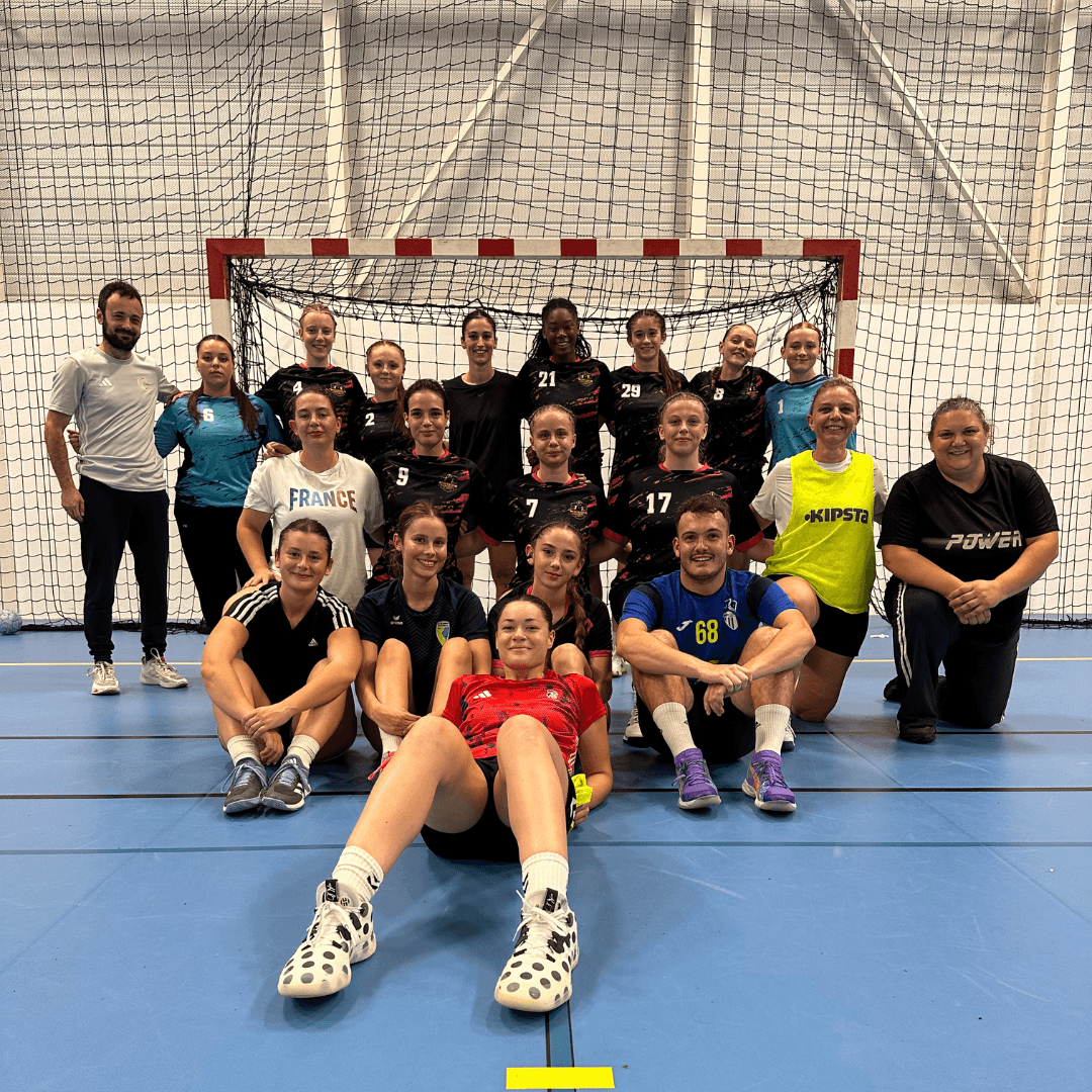 Les lycéennes contre la Prénat de Clamecy